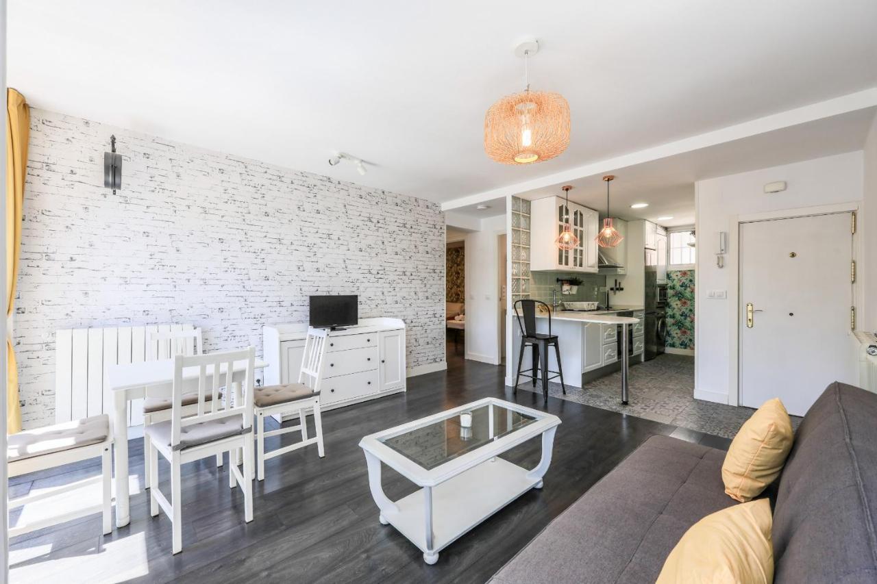 Apartamento Para 5 Personas Cerca De Ifema Y Aeropuerto Alquiler Temporal Madrid Bagian luar foto