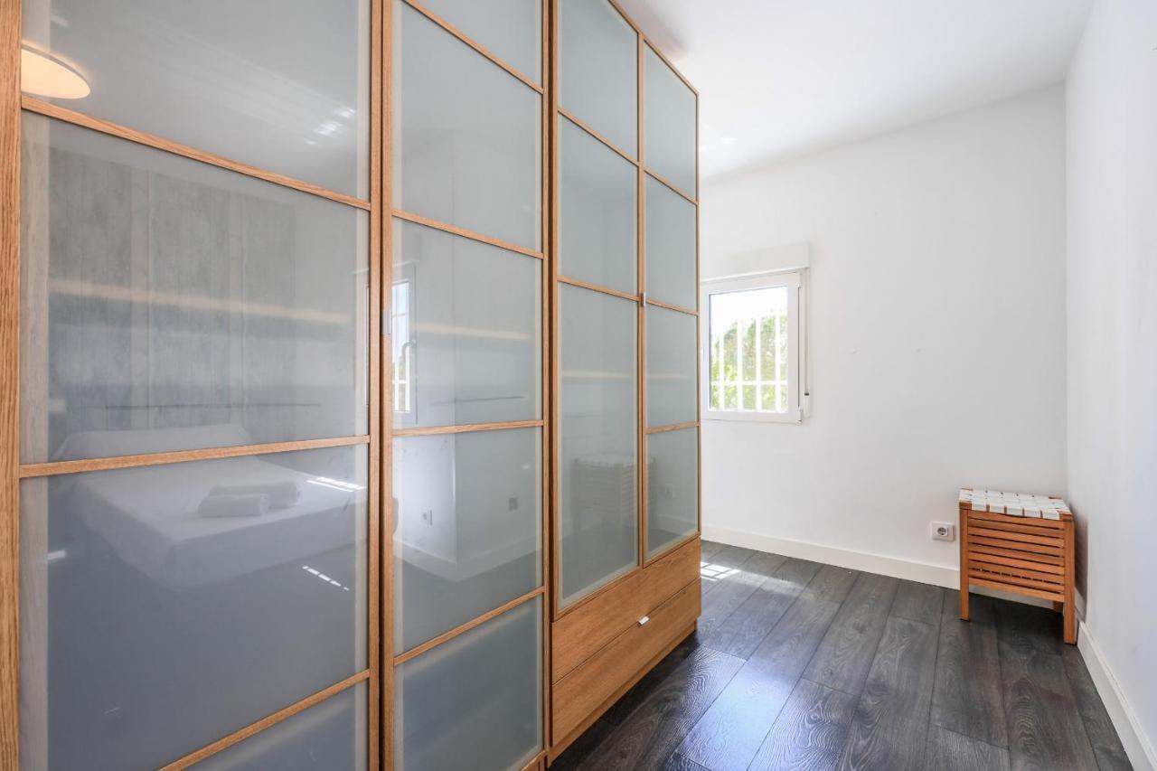 Apartamento Para 5 Personas Cerca De Ifema Y Aeropuerto Alquiler Temporal Madrid Bagian luar foto