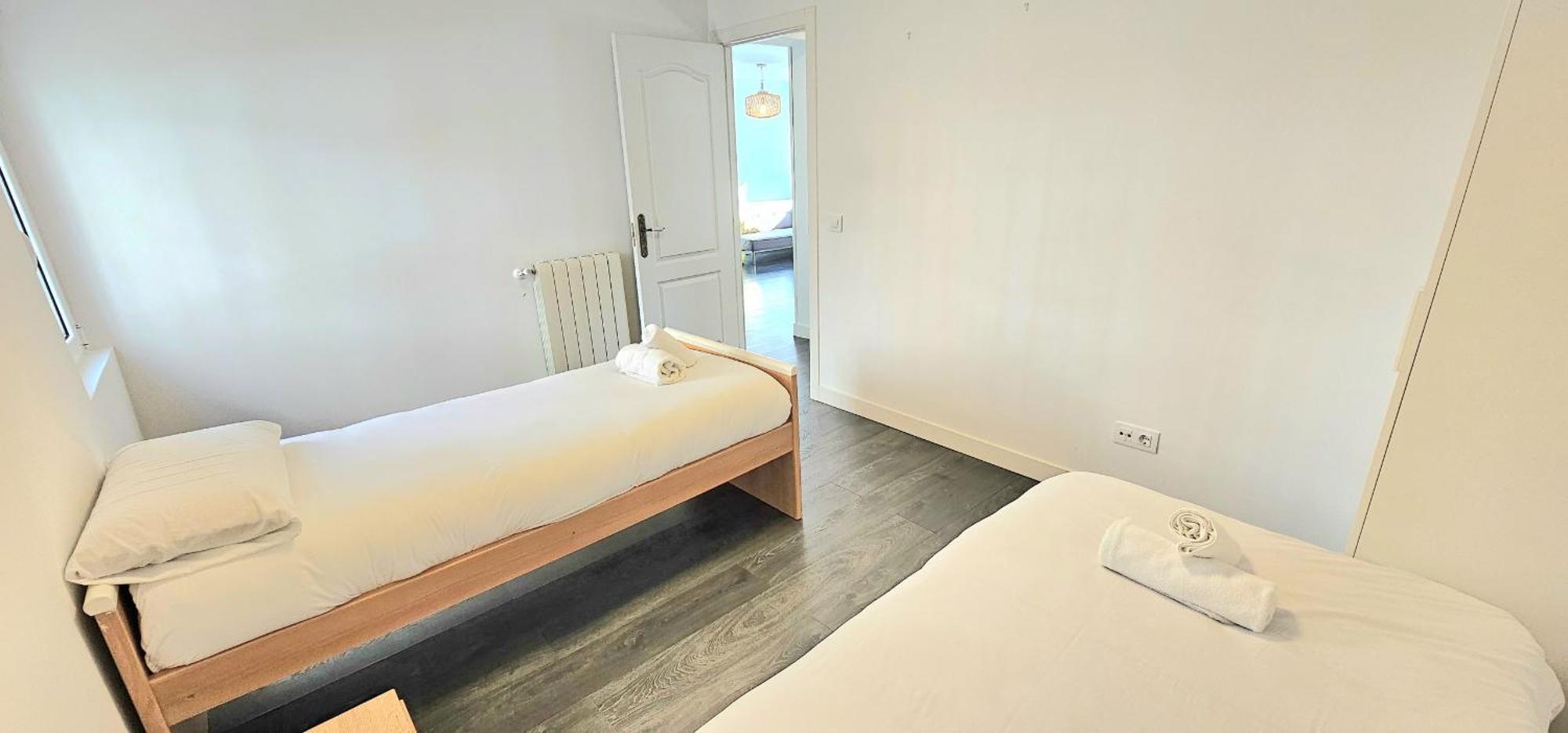 Apartamento Para 5 Personas Cerca De Ifema Y Aeropuerto Alquiler Temporal Madrid Bagian luar foto